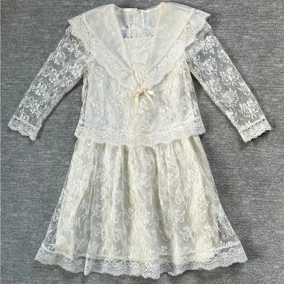 Jessica McClintock Bridal Lace Dress - Picture 1 of 5